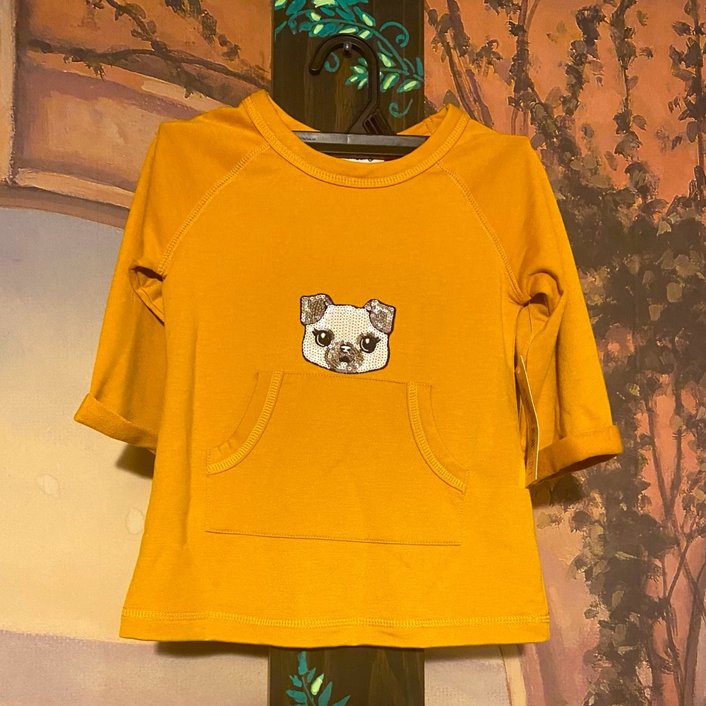 Chenault girl Sequined pug appliqué top with kangaroo pocket